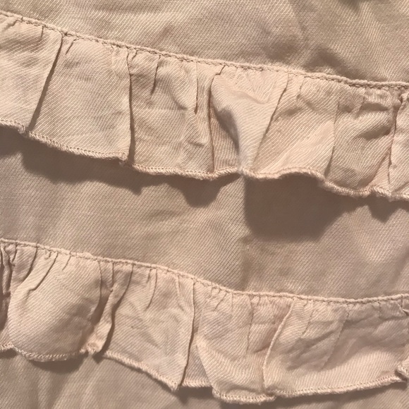 Banana Republic Ruffle top - Picture 3 of 4